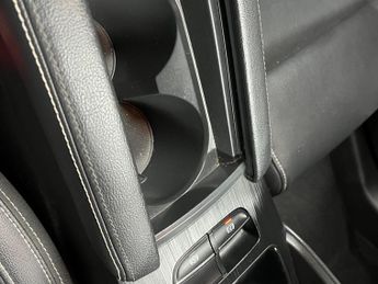 MG MG ZS 44.5kWh Exclusive Auto 5dr