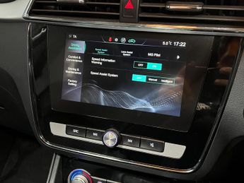 MG MG ZS 44.5kWh Exclusive Auto 5dr