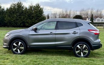 Nissan Qashqai 1.6 dCi N-Connecta XTRON 2WD Euro 6 (s/s) 5dr