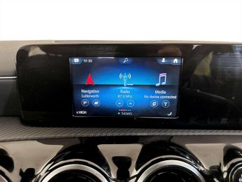 Mercedes-Benz A Class 2.0 A180d SE Hatchback 5dr Diesel Manual Euro 6 (s/s) (116 ps)
