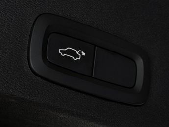 Volvo XC40 2.0 D4 R-Design Auto AWD Euro 6 (s/s) 5dr