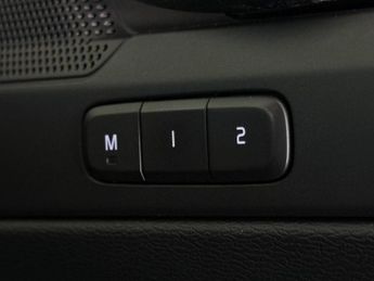 Volvo XC40 2.0 D4 R-Design Auto AWD Euro 6 (s/s) 5dr