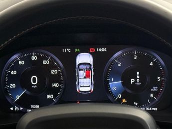 Volvo XC40 2.0 D4 R-Design Auto AWD Euro 6 (s/s) 5dr