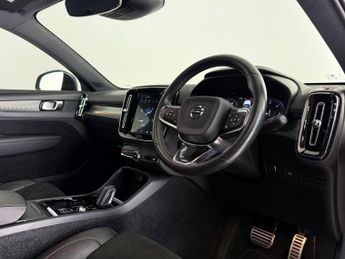 Volvo XC40 2.0 D4 R-Design Auto AWD Euro 6 (s/s) 5dr