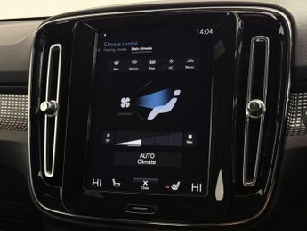 Volvo XC40 2.0 D4 R-Design Auto AWD Euro 6 (s/s) 5dr