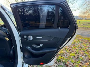 Mercedes-Benz GLC 3.0 GLC43 V6 AMG (Premium Plus) G-Tronic 4MATIC Euro 6 (s/s) 5dr