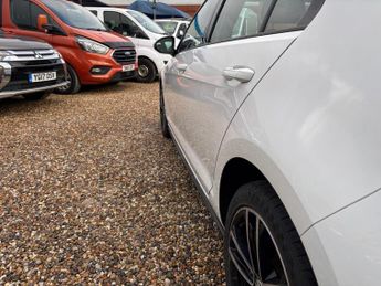 Volkswagen Golf 1.4 TSI 8.7kWh GTE DSG Euro 6 (s/s) 5dr