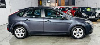Ford Focus 1.6 Zetec 5dr