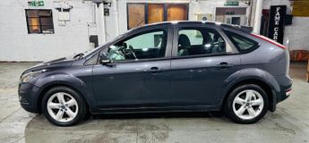 Ford Focus 1.6 Zetec 5dr