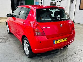 Suzuki Swift 1.5 GLX 5dr