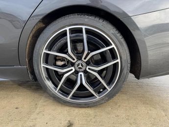 Mercedes-Benz C Class 2.0 C300dh MHEV AMG Line (Premium Plus) G-Tronic+ Euro 6 (s/s) 5