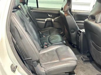 Volvo XC90 2.4 D5 SE Geartronic AWD 5dr