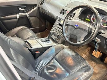 Volvo XC90 2.4 D5 SE Geartronic AWD 5dr