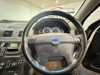 Volvo XC90 2.4 D5 SE Geartronic AWD 5dr