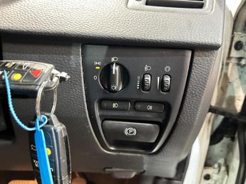 Volvo XC90 2.4 D5 SE Geartronic AWD 5dr