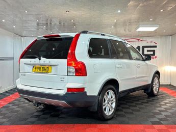 Volvo XC90 2.4 D5 SE Geartronic AWD 5dr
