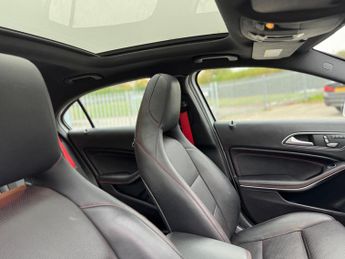 Mercedes-Benz A Class 2.0 A250 AMG (Premium) 7G-DCT 4MATIC Euro 6 (s/s) 5dr