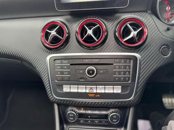 Mercedes-Benz A Class 2.0 A250 AMG (Premium) 7G-DCT 4MATIC Euro 6 (s/s) 5dr