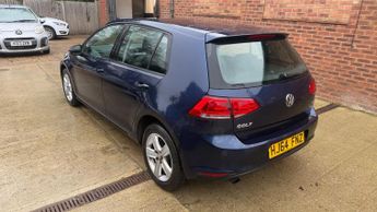 Volkswagen Golf 1.6 TDI BlueMotion Tech Match DSG Euro 5 (s/s) 5dr