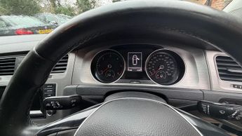 Volkswagen Golf 1.6 TDI BlueMotion Tech Match DSG Euro 5 (s/s) 5dr