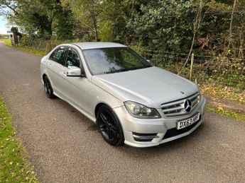 Mercedes C Class 2.1 C220 CDI AMG Sport G-Tronic+ Euro 5 (s/s) 4dr