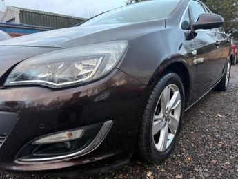 Vauxhall Astra 2.0 CDTi SRi Sports Tourer Auto Euro 5 5dr