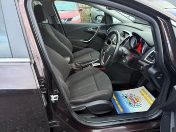 Vauxhall Astra 2.0 CDTi SRi Sports Tourer Auto Euro 5 5dr