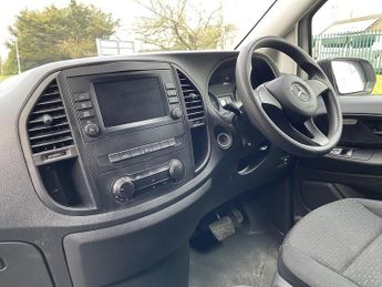 Mercedes-Benz eVito 114 e 41kWh Progressive Auto FWD L2 6dr (LWB)