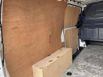 Mercedes-Benz eVito 114 e 41kWh Progressive Auto FWD L2 6dr (LWB)