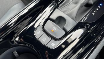 Toyota C-HR 1.8 VVT-h Design CVT Euro 6 (s/s) 5dr