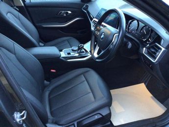 BMW 3 Series 2.0 318d SE Auto Euro 6 (s/s) 4dr