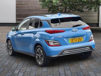 Hyundai Kona 64kWh Premium SUV 5dr Electric Auto (10.5kW Charger) (204 ps)