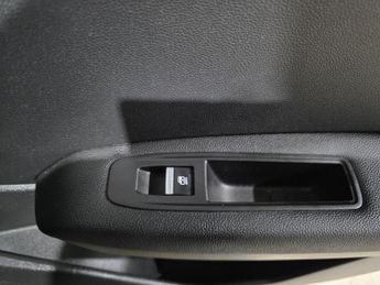 Renault Captur 1.6 E-TECH techno Auto Euro 6 (s/s) 5dr