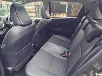 Toyota Yaris 1.5 VVT-h Trend CVT Euro 5 5dr