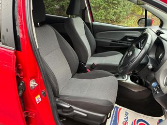 Toyota Yaris 1.5 VVT-h Icon E-CVT Euro 6 5dr