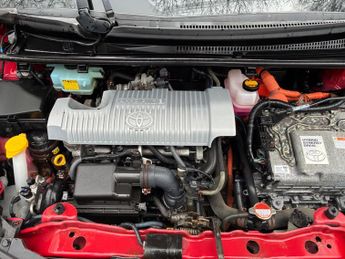 Toyota Yaris 1.5 VVT-h Icon E-CVT Euro 6 5dr