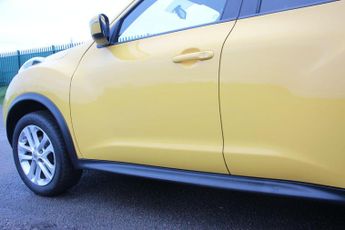 Nissan Juke 1.6 Acenta Premium XTRON Euro 5 5dr
