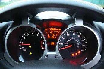 Nissan Juke 1.6 Acenta Premium XTRON Euro 5 5dr