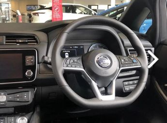 Nissan Leaf 40kWh Tekna Auto 5dr