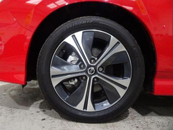 Nissan Leaf 40kWh Tekna Auto 5dr