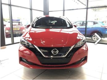 Nissan Leaf 40kWh Tekna Auto 5dr