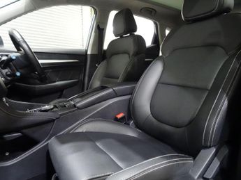 MG MG ZS 44.5kWh Exclusive Auto 5dr