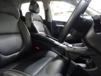 MG MG ZS 44.5kWh Exclusive Auto 5dr