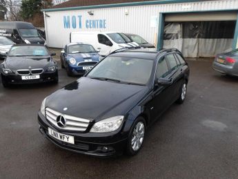 Mercedes-Benz C Class 2.1 C200 CDI BlueEfficiency Executive SE Auto Euro 5 5dr