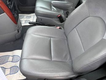 Chrysler Voyager 2.8 CRD LX Plus 5dr