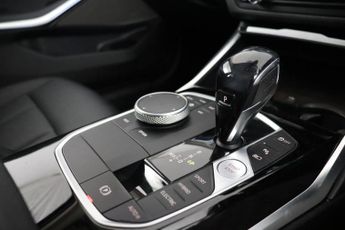 BMW 3 Series 2.0 330e 12kWh SE Pro Auto Euro 6 (s/s) 4dr