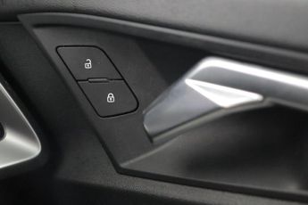 Audi A3 1.4 TFSIe 40 Sport Sportback S Tronic Euro 6 (s/s) 5dr 13kWh