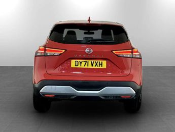 Nissan Qashqai 1.3 DIG-T MHEV N-Connecta SUV 5dr Petrol Hybrid Manual Euro 6 (s