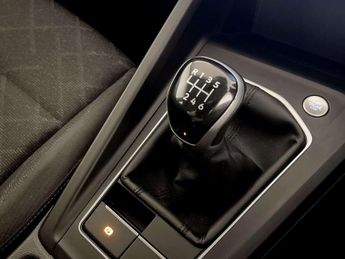 Volkswagen Golf 1.5 TSI Life Hatchback 5dr Petrol Manual Euro 6 (s/s) (150 ps)