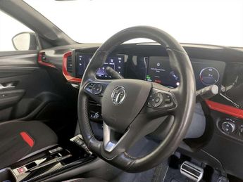 Vauxhall Mokka Electric 50kWh SRi Nav Premium SUV 5dr Electric Auto (136 ps)